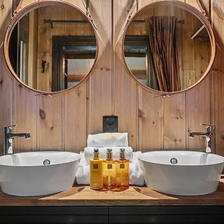 Th589- Large Ski-in Out In Trysilfjell With Sauna, Hottub シャレー *
