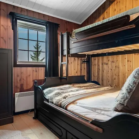 Ski-In Out Trysil Cabin, Sauna, 13 Guests Alpesi faház